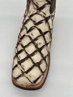 EXOTIC PIRARACU BOOTS